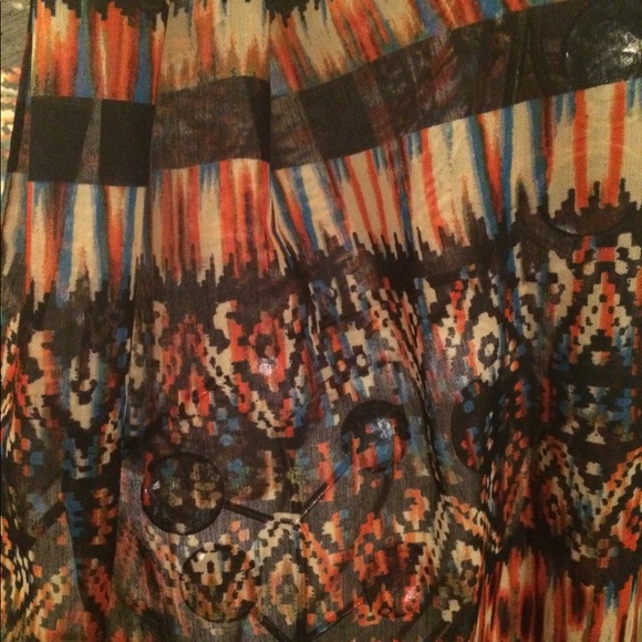 Pair of scarves - Picture 2 of 4